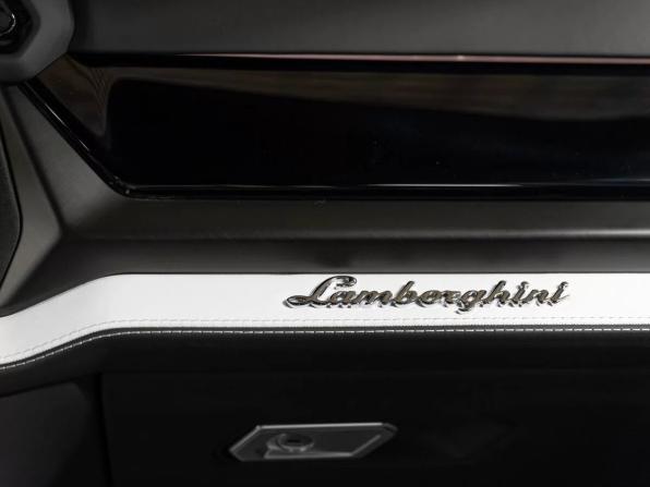 Новый Lamborghini Urus I Рестайлинг 2025 года, цена 39 990 000 рублей, внедорожник, Автокод Объявления