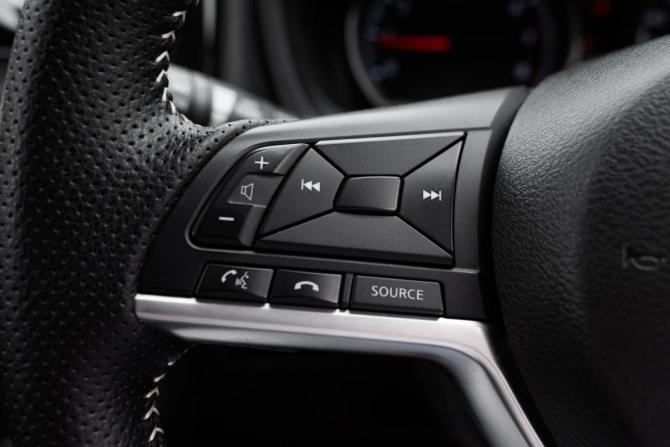 Nissan Note II Рестайлинг с пробегом 2020 года, цена 1 215 000 рублей, 120261 км, хэтчбек, Автокод Объявления