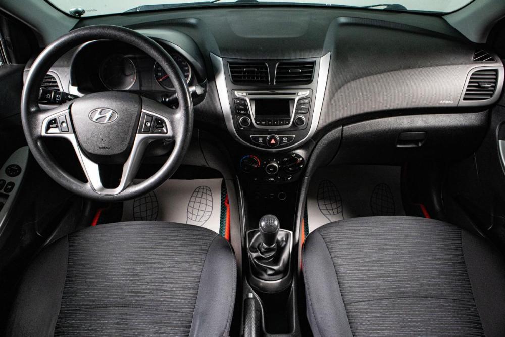 Hyundai Solaris I Рестайлинг Сургут  - изображение 13