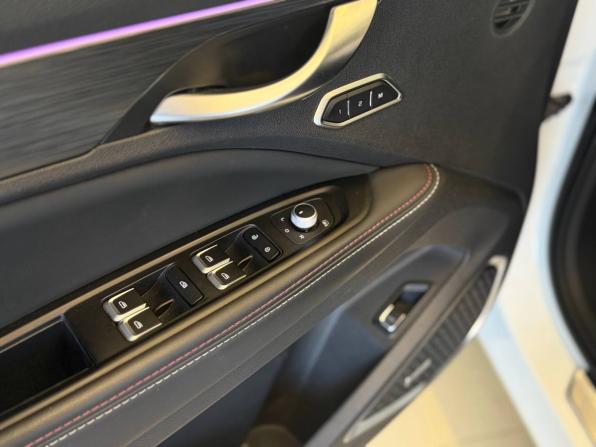 Geely Tugella I Рестайлинг с пробегом 2022 года, цена 2 810 500 рублей, 54641 км, внедорожник, Автокод Объявления