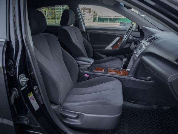Toyota Camry VI (XV40) Рестайлинг с пробегом 2011 года, цена 1 400 000 рублей, 265000 км, седан, Автокод Объявления