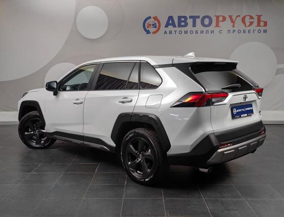 Toyota RAV4 V (XA50) с пробегом 2022 года, цена 3 652 000 рублей, 55064 км, внедорожник, Автокод Объявления