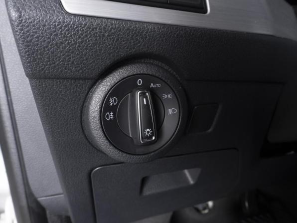 Volkswagen Multivan T6 Рестайлинг с пробегом 2020 года, цена 6 720 000 рублей, 122067 км, минивэн, Автокод Объявления