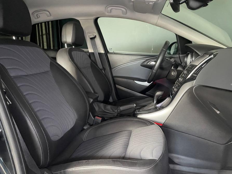 Opel Astra J Рестайлинг Тверь  - изображение 11