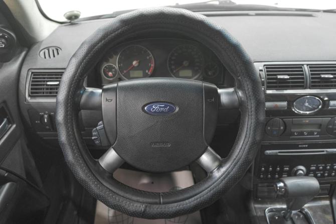 Ford Mondeo III Рестайлинг с пробегом 2005 года, цена 319 000 рублей, 266000 км, седан, Автокод Объявления