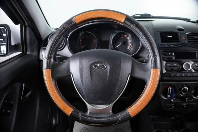 Lada (ВАЗ) Granta I Рестайлинг с пробегом 2023 года, цена 819 000 рублей, 30400 км, лифтбек, Автокод Объявления