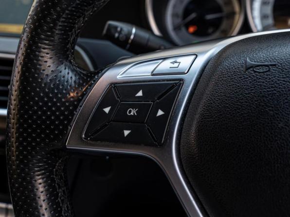 Mercedes-Benz C-Класс III (W204) Рестайлинг с пробегом 2011 года, цена 1 340 000 рублей, 105188 км, универсал, Автокод Объявления