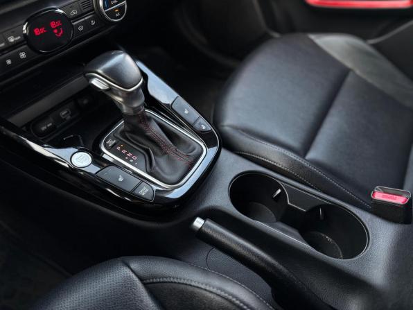 Kia Soul III с пробегом 2021 года, цена 1 730 000 рублей, 151000 км, хэтчбек, Автокод Объявления