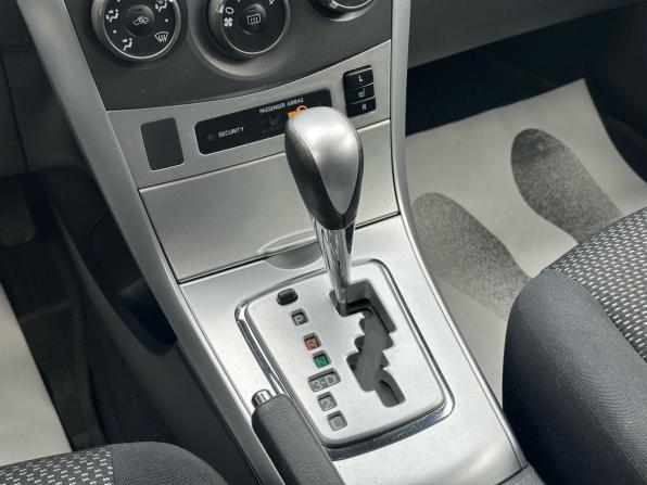 Toyota Corolla X (E140 E150) Рестайлинг с пробегом 2011 года, цена 1 250 000 рублей, 94100 км, седан, Автокод Объявления