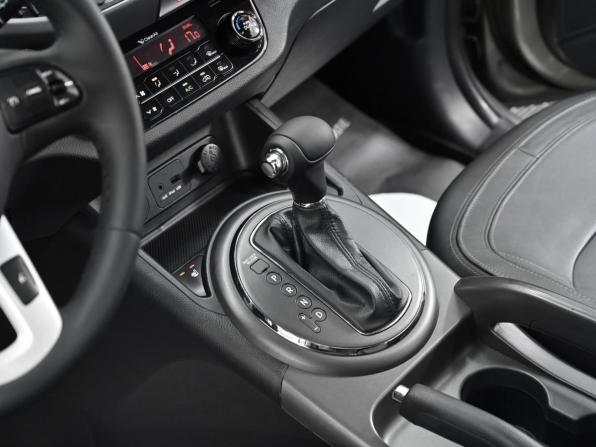 Kia Sportage III с пробегом 2012 года, цена 1 149 000 рублей, 171000 км, внедорожник, Автокод Объявления