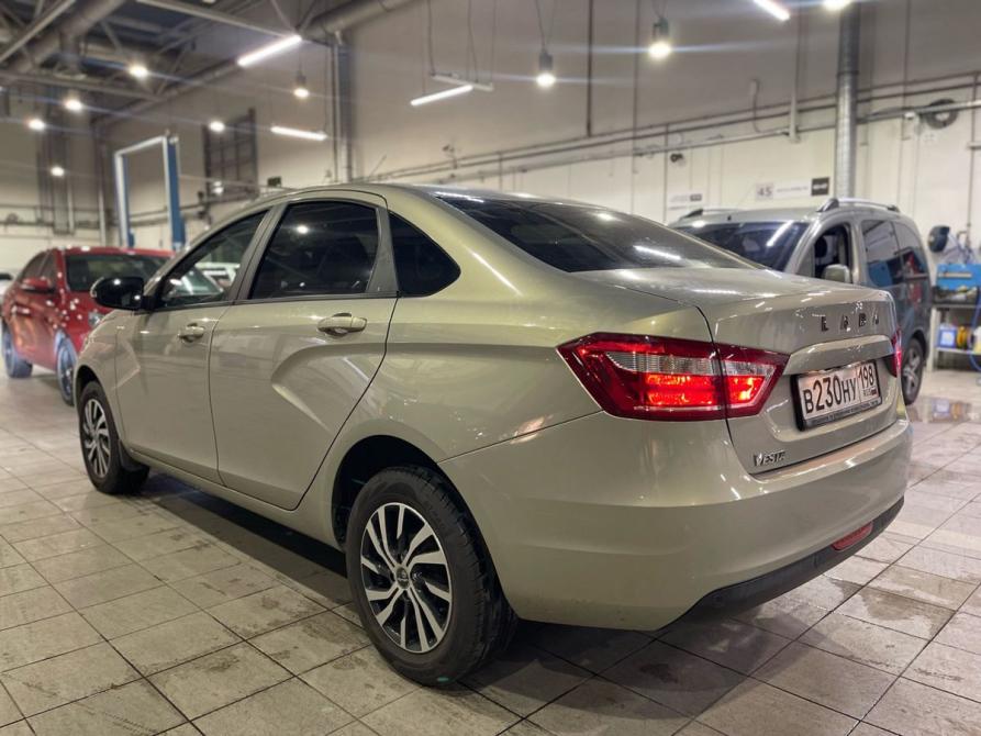 Lada (ВАЗ) Vesta I Санкт-Петербург  - изображение 3