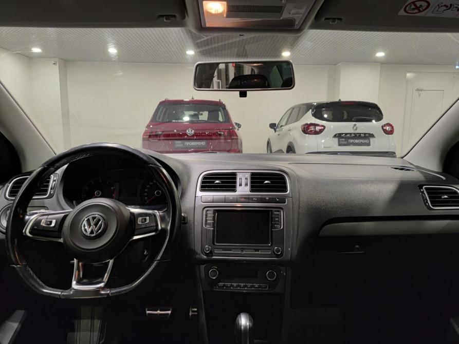 Volkswagen Polo V Рестайлинг Казань  - изображение 17