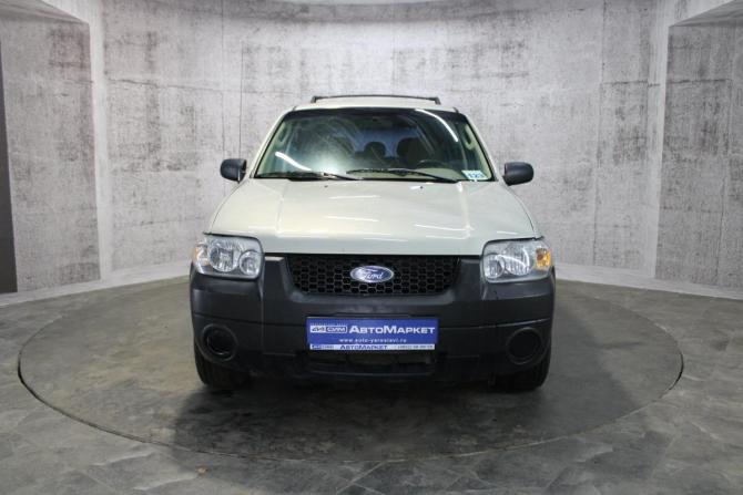 Ford Escape I Рестайлинг с пробегом 2004 года, цена 450 000 рублей, 196377 км, внедорожник, Автокод Объявления