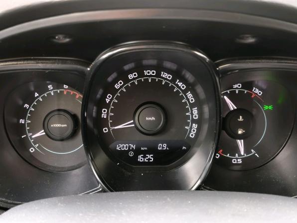 Lada (ВАЗ) Vesta I с пробегом 2017 года, цена 750 000 рублей, 120074 км, седан, Автокод Объявления