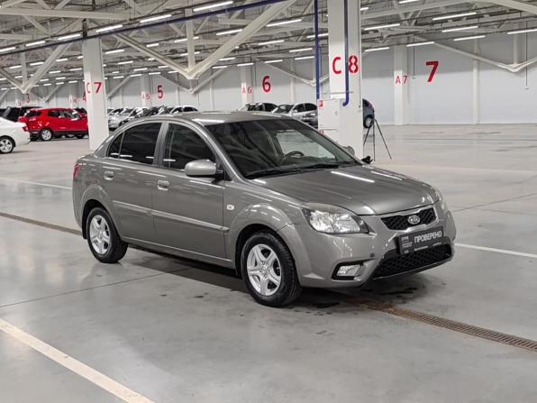 Kia Rio II Рестайлинг с пробегом 2010 года, цена 590 000 рублей, 251901 км, седан, Автокод Объявления