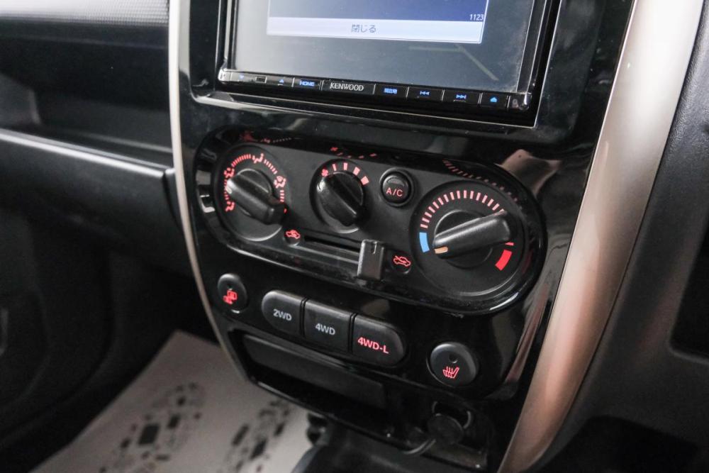Suzuki Jimny III Рестайлинг 2 Красноярск  - изображение 17