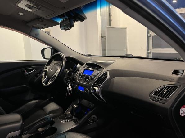 Hyundai ix35 I с пробегом 2012 года, цена 1 380 000 рублей, 191121 км, внедорожник, Автокод Объявления
