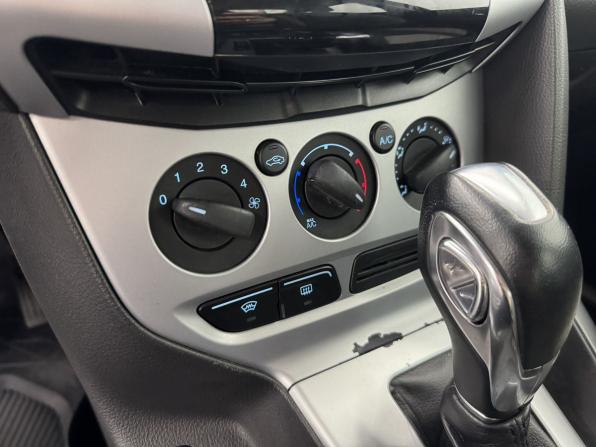 Ford Focus III с пробегом 2012 года, цена 675 000 рублей, 145812 км, седан, Автокод Объявления
