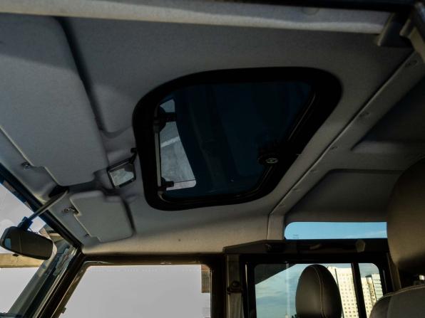Land Rover Defender I Рестайлинг с пробегом 2011 года, цена 2 969 000 рублей, 83300 км, внедорожник, Автокод Объявления