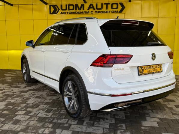 Volkswagen Tiguan II с пробегом 2020 года, цена 2 790 000 рублей, 187000 км, внедорожник, Автокод Объявления