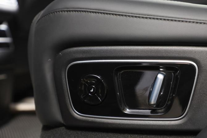Li Auto (Lixiang) L7 I с пробегом 2023 года, цена 6 149 000 рублей, 32704 км, внедорожник, Автокод Объявления