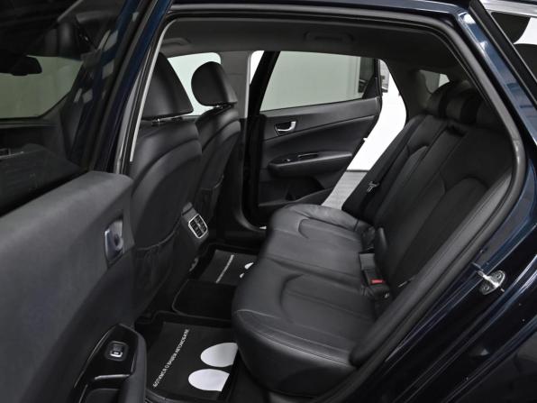 Kia Optima IV с пробегом 2018 года, цена 1 649 000 рублей, 153000 км, седан, Автокод Объявления