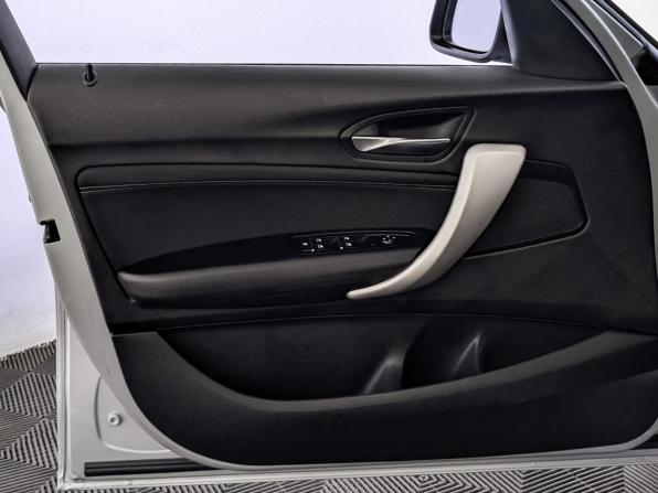 BMW 1 серии II (F20/F21) Рестайлинг 2 с пробегом 2018 года, цена 1 900 000 рублей, 104046 км, хэтчбек, Автокод Объявления