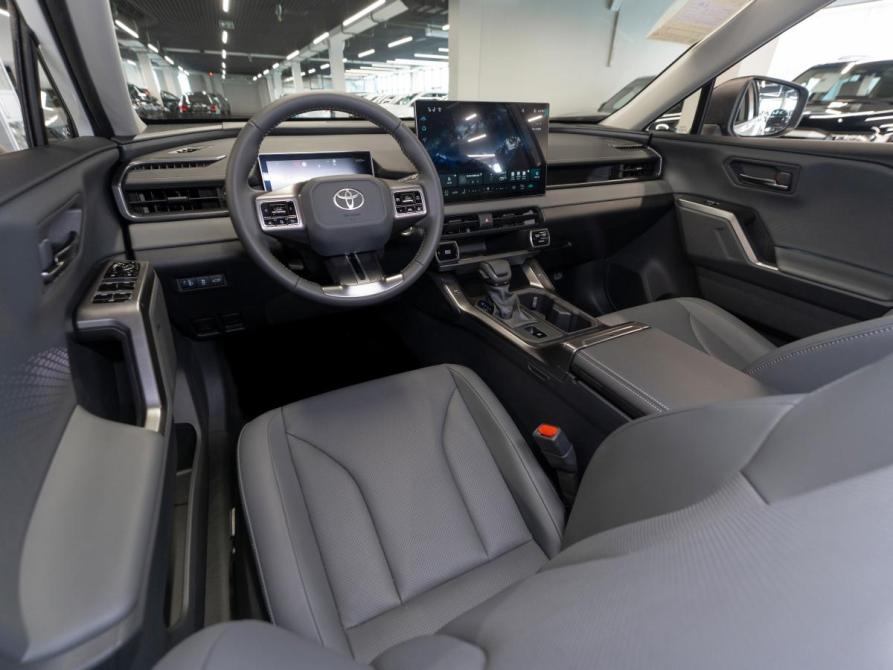Toyota RAV4 VI (XA60) Москва  - изображение 7
