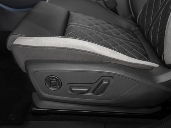 Audi Q3 II (F3) с пробегом 2026 года, цена 4 100 000 рублей, 15 км, внедорожник, Автокод Объявления
