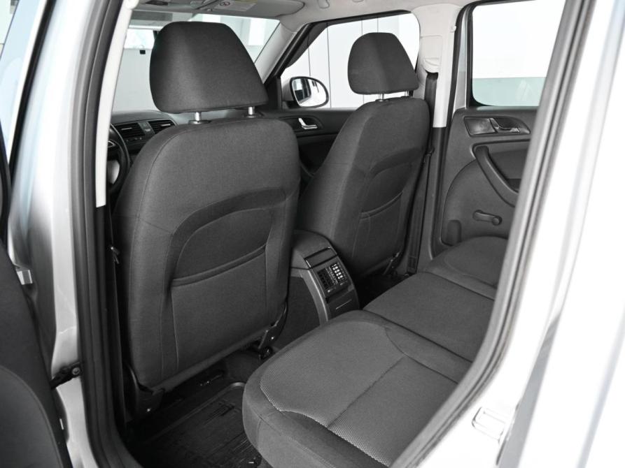 Skoda Yeti I Рестайлинг Ростов-на-Дону  - изображение 11