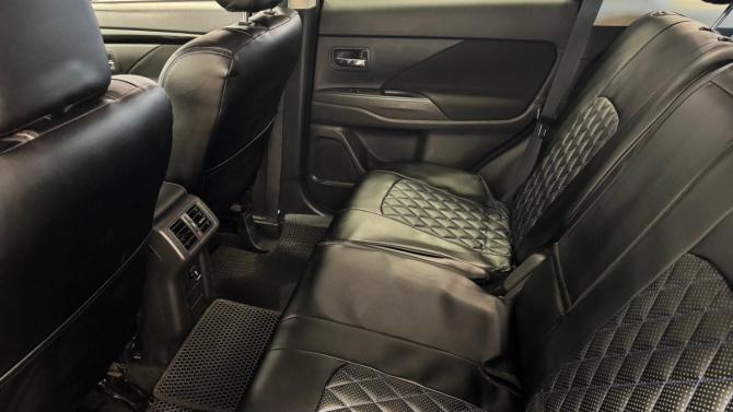 Mitsubishi Outlander III Рестайлинг 2 с пробегом 2018 года, цена 1 635 000 рублей, 216460 км, внедорожник, Автокод Объявления