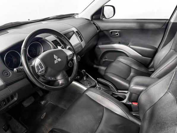 Mitsubishi Outlander II Рестайлинг с пробегом 2012 года, цена 980 000 рублей, 161084 км, внедорожник, Автокод Объявления