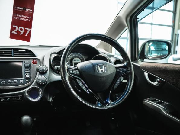 Honda Fit Shuttle I с пробегом 2012 года, цена 970 000 рублей, 178444 км, универсал, Автокод Объявления