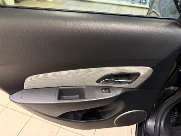 Chevrolet Cruze I Рестайлинг с пробегом 2012 года, цена 550 000 рублей, 241439 км, седан, Автокод Объявления