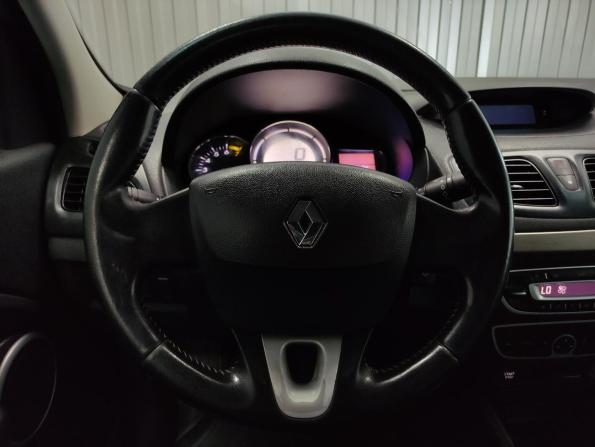 Renault Fluence I с пробегом 2012 года, цена 685 000 рублей, 216636 км, седан, Автокод Объявления