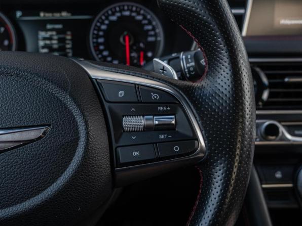 Genesis G70 I с пробегом 2021 года, цена 2 500 000 рублей, 130427 км, седан, Автокод Объявления