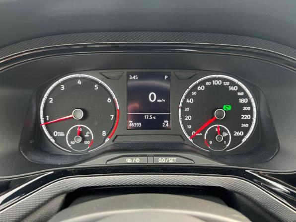 Volkswagen Polo VI с пробегом 2021 года, цена 1 928 700 рублей, 47000 км, лифтбек, Автокод Объявления
