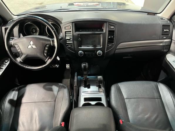 Mitsubishi Pajero IV Рестайлинг 1 с пробегом 2012 года, цена 1 915 000 рублей, 220206 км, внедорожник, Автокод Объявления