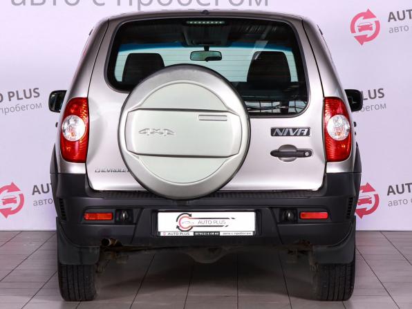 Chevrolet Niva I Рестайлинг с пробегом 2017 года, цена 760 000 рублей, 150000 км, внедорожник, Автокод Объявления
