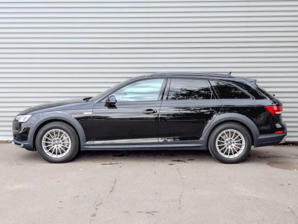 Audi A4 allroad V (B9) Рестайлинг с пробегом 2019 года, цена 3 430 000 рублей, 131511 км, универсал, Автокод Объявления