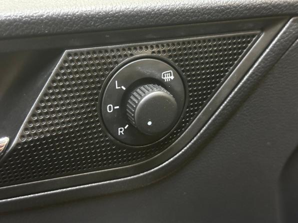 Skoda Rapid I Рестайлинг с пробегом 2018 года, цена 1 099 000 рублей, 185770 км, лифтбек, Автокод Объявления