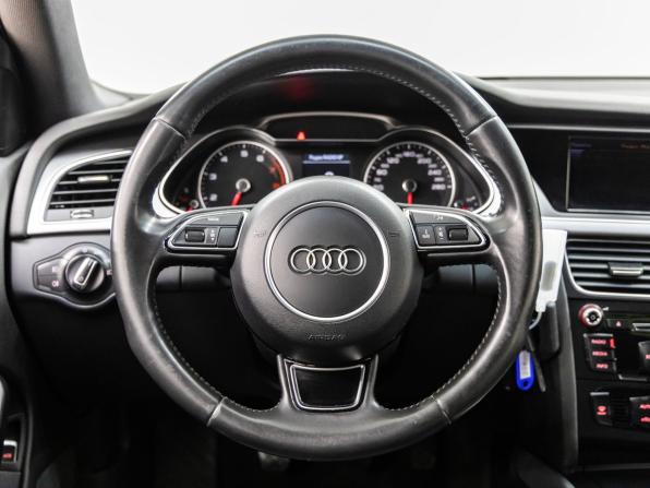 Audi A4 IV (B8) Рестайлинг с пробегом 2013 года, цена 1 228 000 рублей, 231159 км, седан, Автокод Объявления