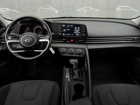 Hyundai Elantra VII (CN7) с пробегом 2022 года, цена 2 237 400 рублей, 30649 км, седан, Автокод Объявления