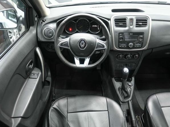 Renault Logan II Рестайлинг с пробегом 2020 года, цена 629 900 рублей, 224000 км, седан, Автокод Объявления