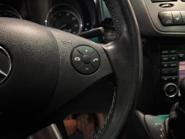 Mercedes-Benz Viano I (W639) Рестайлинг с пробегом 2011 года, цена 2 389 000 рублей, 153000 км, минивэн, Автокод Объявления