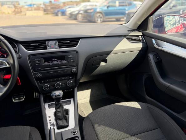 Skoda Octavia III (A7) с пробегом 2013 года, цена 995 000 рублей, 209197 км, лифтбек, Автокод Объявления