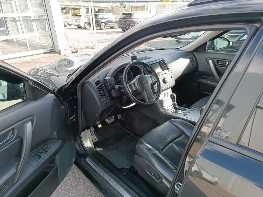 Infiniti FX I (S50) Рестайлинг Санкт-Петербург  - изображение 16