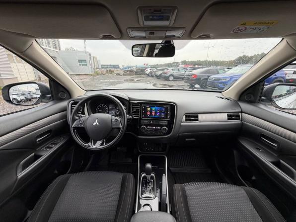 Mitsubishi Outlander III Рестайлинг 3 с пробегом 2018 года, цена 1 475 000 рублей, 235000 км, внедорожник, Автокод Объявления