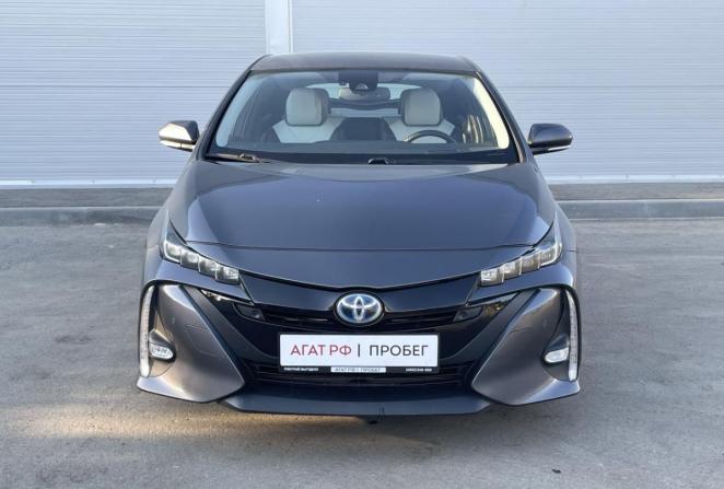 Toyota Prius IV (XW50) с пробегом 2017 года, цена 1 800 000 рублей, 156077 км, лифтбек, Автокод Объявления