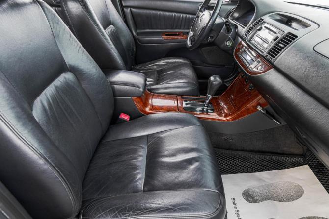 Toyota Camry V (XV30) Рестайлинг с пробегом 2005 года, цена 999 000 рублей, 306000 км, седан, Автокод Объявления